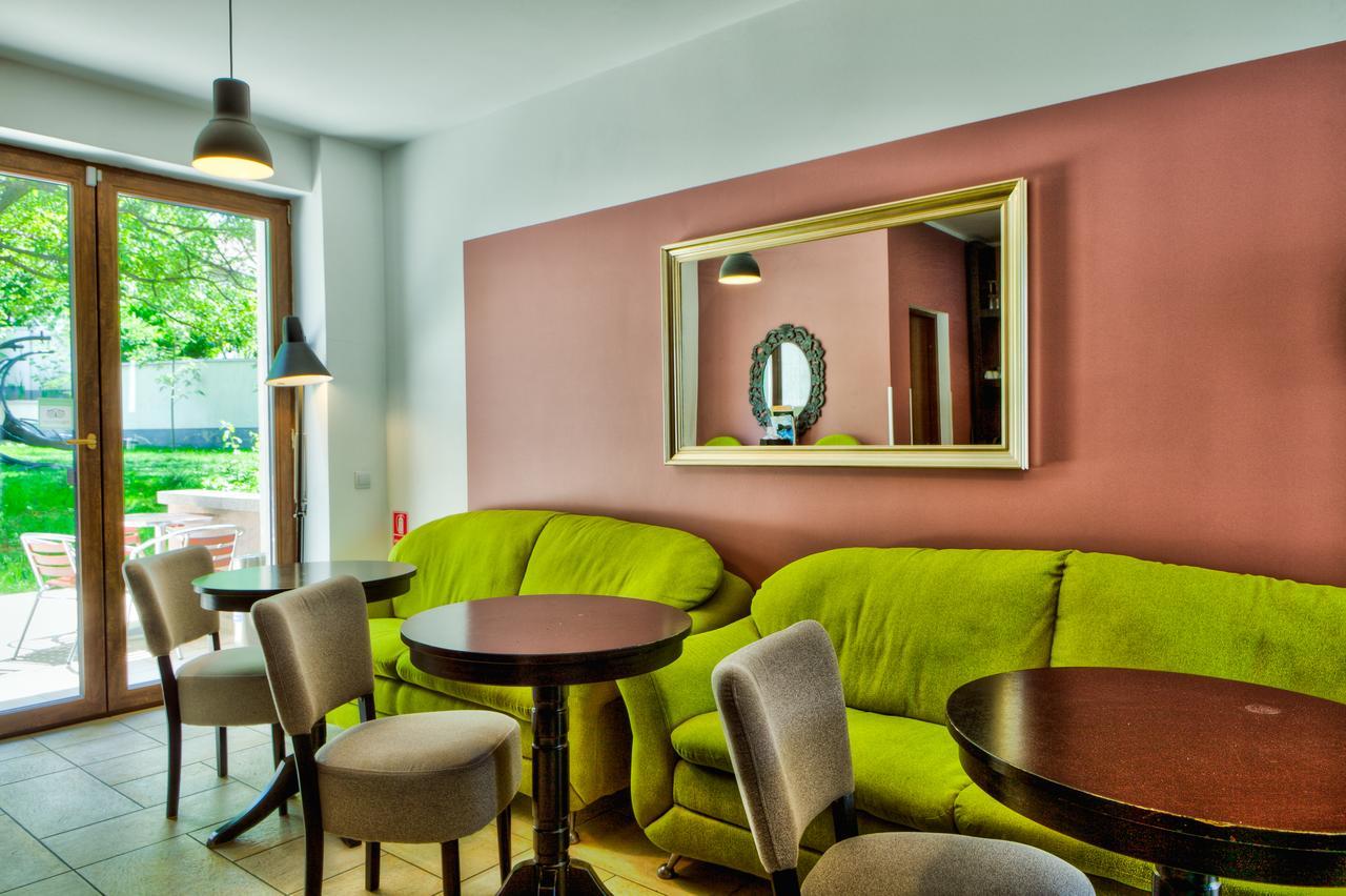 Studio Apartcity Brašov Exteriér fotografie