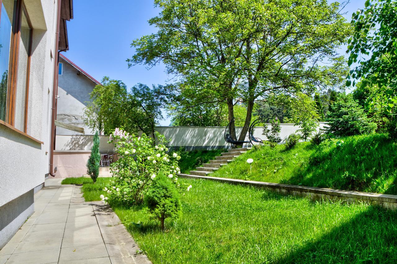 Studio Apartcity Brašov Exteriér fotografie